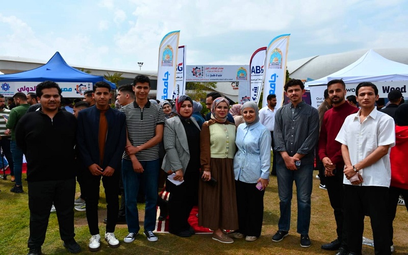 كلية العلوم تسهم في تمكين الخريجين عبر معرض الوظائف الأول