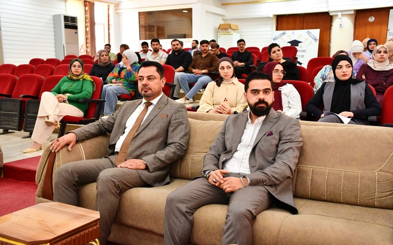 محاضرة توعوية في كلية العلوم حول كيفية التعامل مع المنظفات الكيميائية