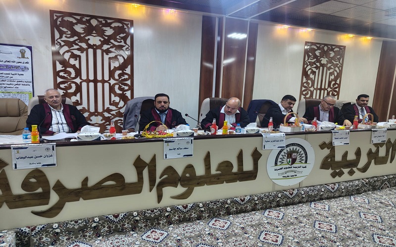 تدريسي من كلية العلوم يشارك في لجنة مناقشة أطروحة دكتوراه بجامعة تكريت