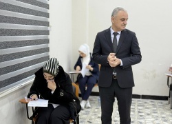 انطلاق امتحانات الفصل الدراسي الأول لطلبة الدراسات العليا 