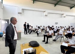 The Dean of the Faculty of Physical Education and Sports Sciences inspects the examination halls for the theoretical exams.