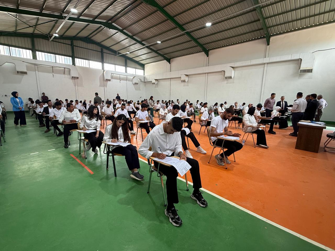 كلية التربية البدنية تجري الامتحانات النظرية للمواد العملية للعام الدراسي  ٢٠٢٦/٢٠٢٥ للدراسة الصباحية والمسائية