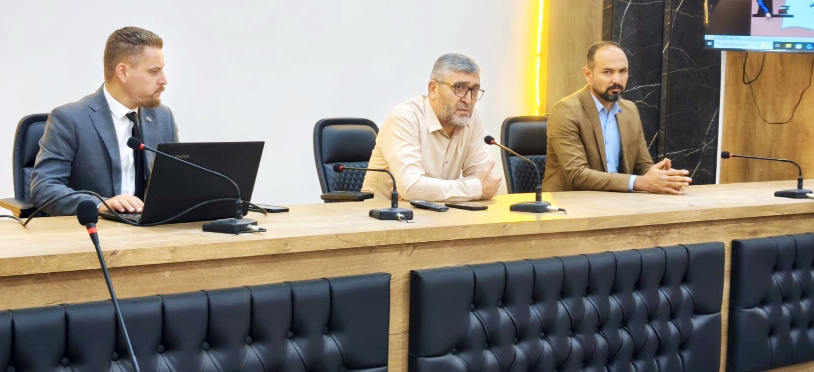 لية تسجيل البحوث العلمية ونشرها في المجلات العلمية الرصينة