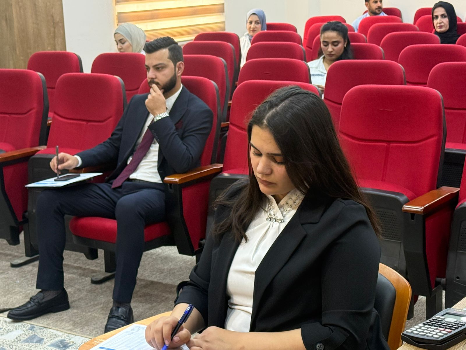 كلية التربية البدنية وعلوم الرياضة تختتم امتحانات الفصل الثاني الدور الاول لطلبة الدراسات العليا