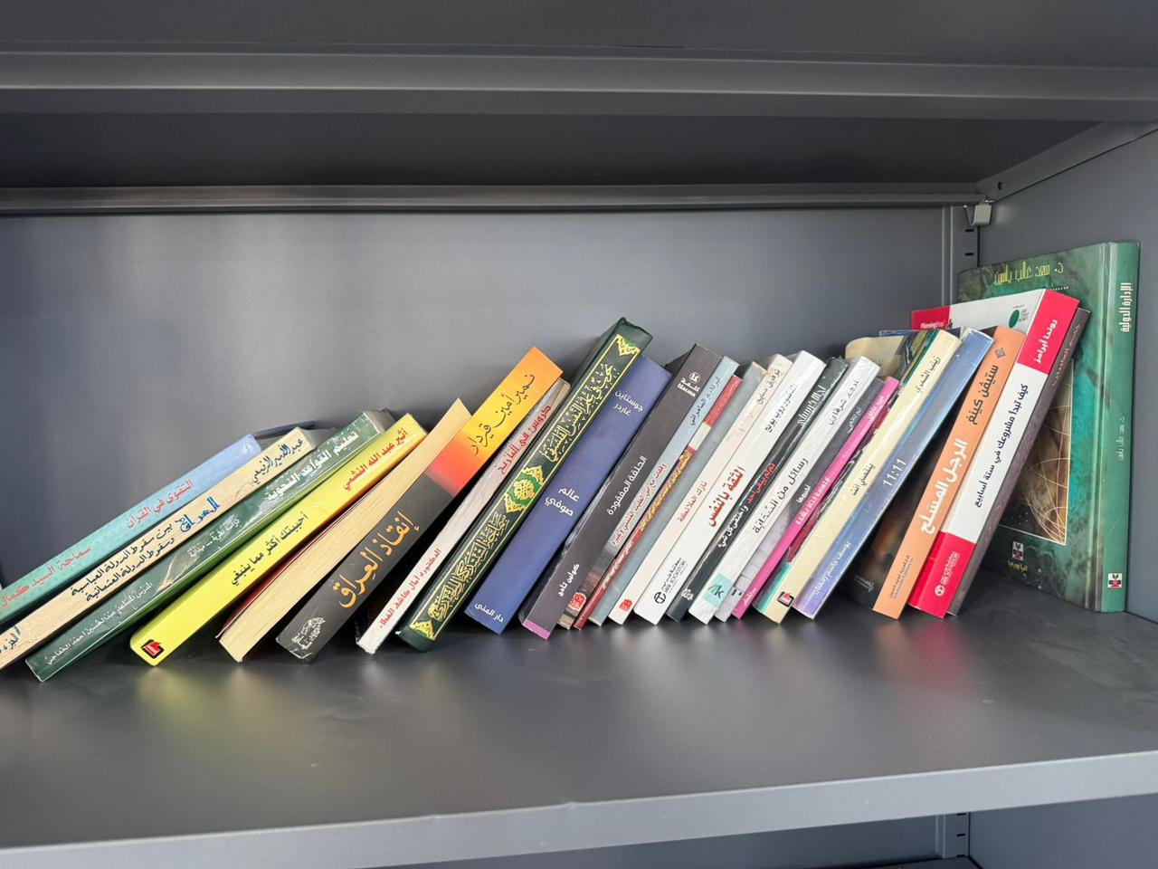 كلية التربية البدنية وعلوم الرياضة تشارك في حملة تأسيس المكتبات بمجمعات الطالبات