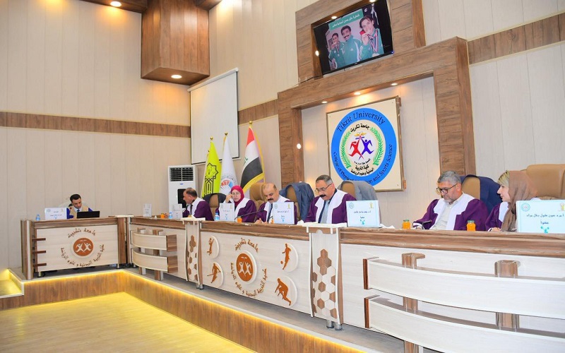 تدريسي من كلية التربية البدنية وعلوم الرياضة يشارك في عضوية لجنة مناقشة اطروحة دكتوراه باختصاص البايوميكانيك في كلية التربية البدنية وعلوم الرياضة بجامعة تكريت.