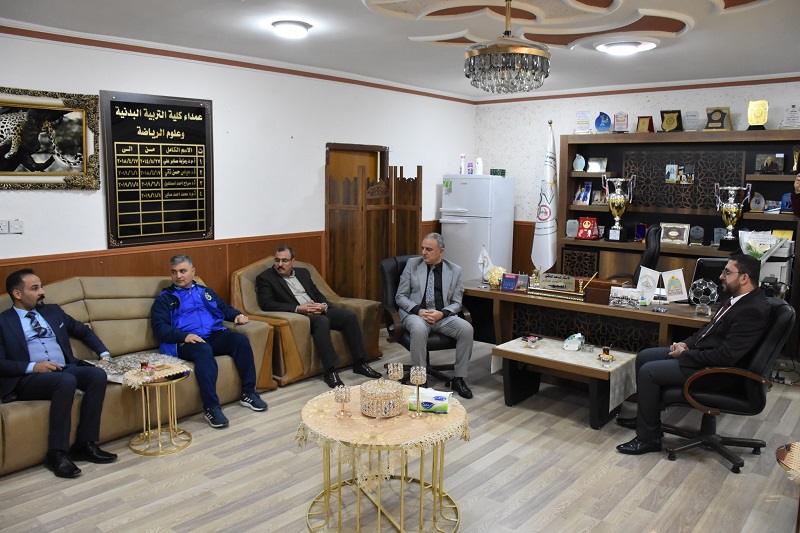 The Dean of the College of Physical Education and Sports Sciences receives a delegation from the Talented and Creative Syndicate in Kirkuk