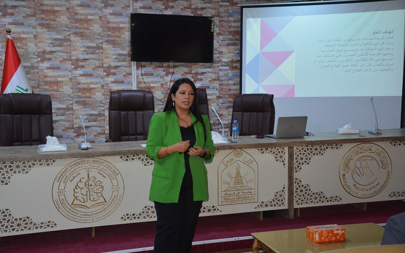 كلية علوم الحاسوب ...