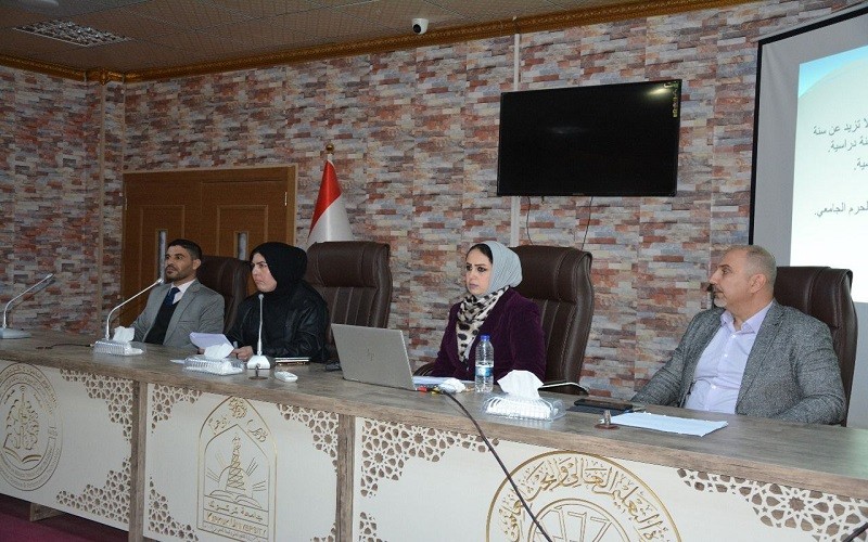 كلية علوم الحاسوب ...