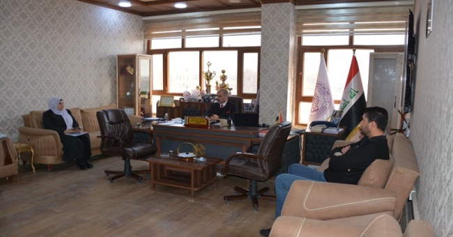 عميد كلية علوم الحاسوب يلتقي باللجنة التحضيرية لفعاليات أسبوع الريادة والإبداع