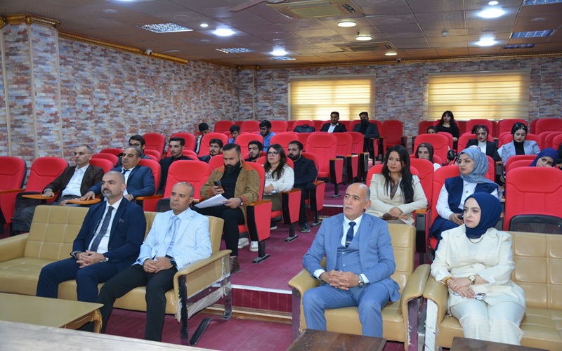 كلية علوم الحاسوب وتكنولوجيا المعلومات تنظم ندوة توعوية حول &quot;كيف تتغلب على فخ الوقت؟ دليل الطالب للمذاكرة المثمرة”