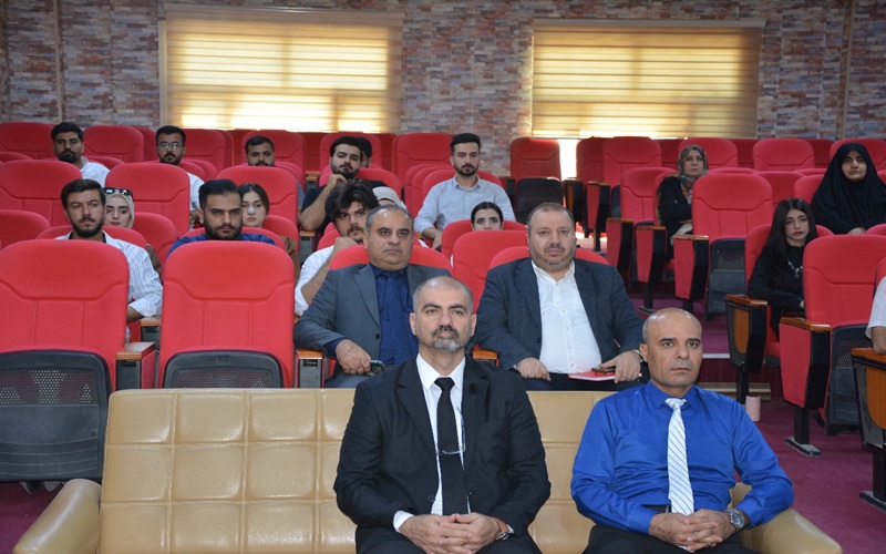 كلية علوم الحاسوب وتكنولوجيا المعلومات تنظم ندوة علمية حول الذكاء الاصطناعي والبيئة