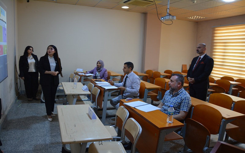 كلية علوم الحاسوب تختتم مناقشات مشاريع تخرج لطلبة قسم تكنولوجيا المعلومات