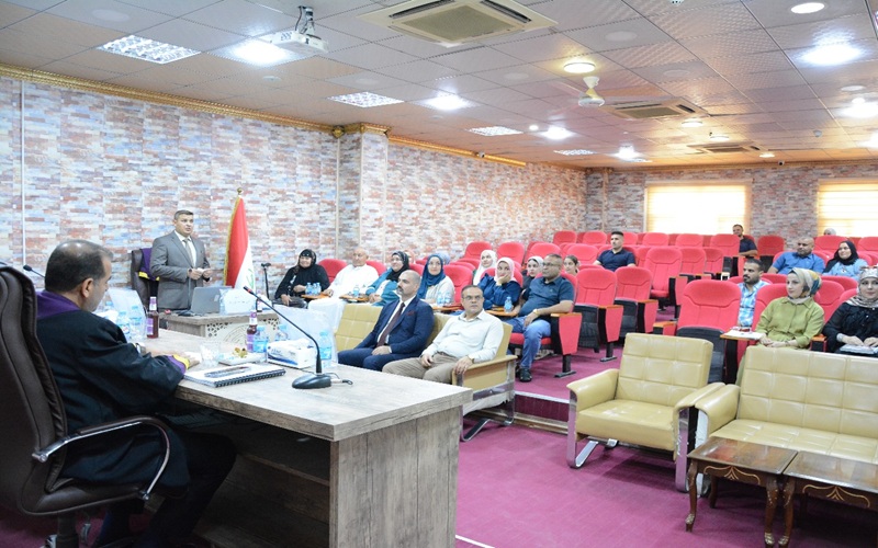 كلية علوم الحاسوب وتكنولوجيا المعلومات تناقش التخطيط اللوجستي والمسار اعتماداً على خوارزميات التعلم الآلي