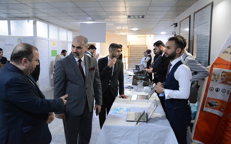 كلية علوم الحاسوب وتكنولوجيا المعلومات تختتم فعاليات الأسبوع العالمي للريادة والإبداع