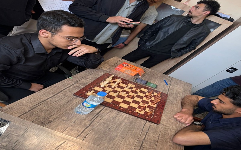 كلية علوم الحاسوب تفتتح بطولة الشطرنج للطلبة