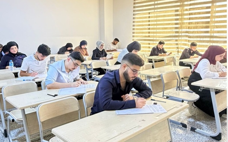 كلية علوم الحاسوب تباشر اجراء الامتحانات النهائية