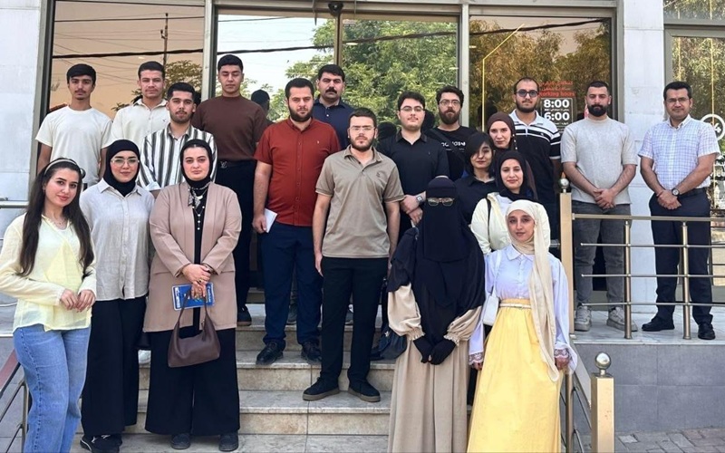 طلبة كلية علوم الحاسوب وتكنولوجيا المعلومات يواصلون تنفيذ برنامج التدريب الصيفي