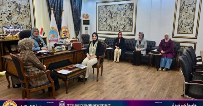 اللجنة المركزية لتقييم أداء وحدة شؤون المرأة تزور الكلية 