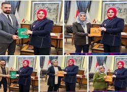 عميد كلية الطب البيطري تكرم كوكبة من الهيئة التدريسية 