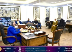 عميد كلية الطب البيطري تحقق اجتماعاً مع الاطباء البيطريين 