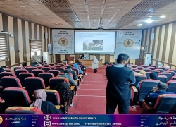 طلبة المراحل المنتهية يجرون اختبار أوسكي في الكلية