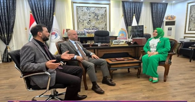 زيارة السيد مساعد رئيس الجامعة للشؤون الأدارية إلى كلية الطب البيطري 