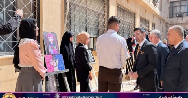 كلية الطب البيطري تشارك في مهرجان الفنون التشكيلية 
