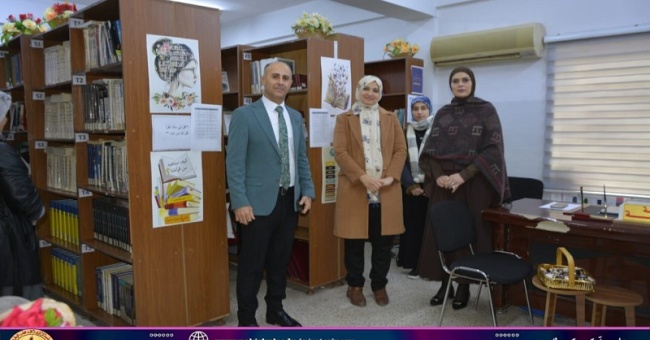 زيارة طلبة كلية التمريض إلى مكتبة الكلية 