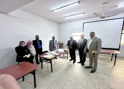 زيارة اللجنة الامتحانية المركزية من قبل رئاسه الجامعة الى الكلية.