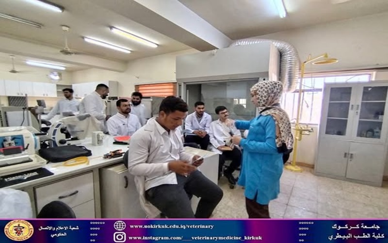 شعبة الارشاد النفسي الجامعي توزع بروشورات تعريفية عن عملها