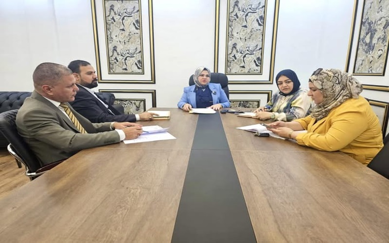 مجلس كلية الطب البيطري يعقد جلسة الاعتيادية .