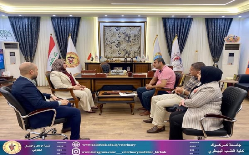 زيارة لجنة وزارية إلى كلية الطب البيطري 